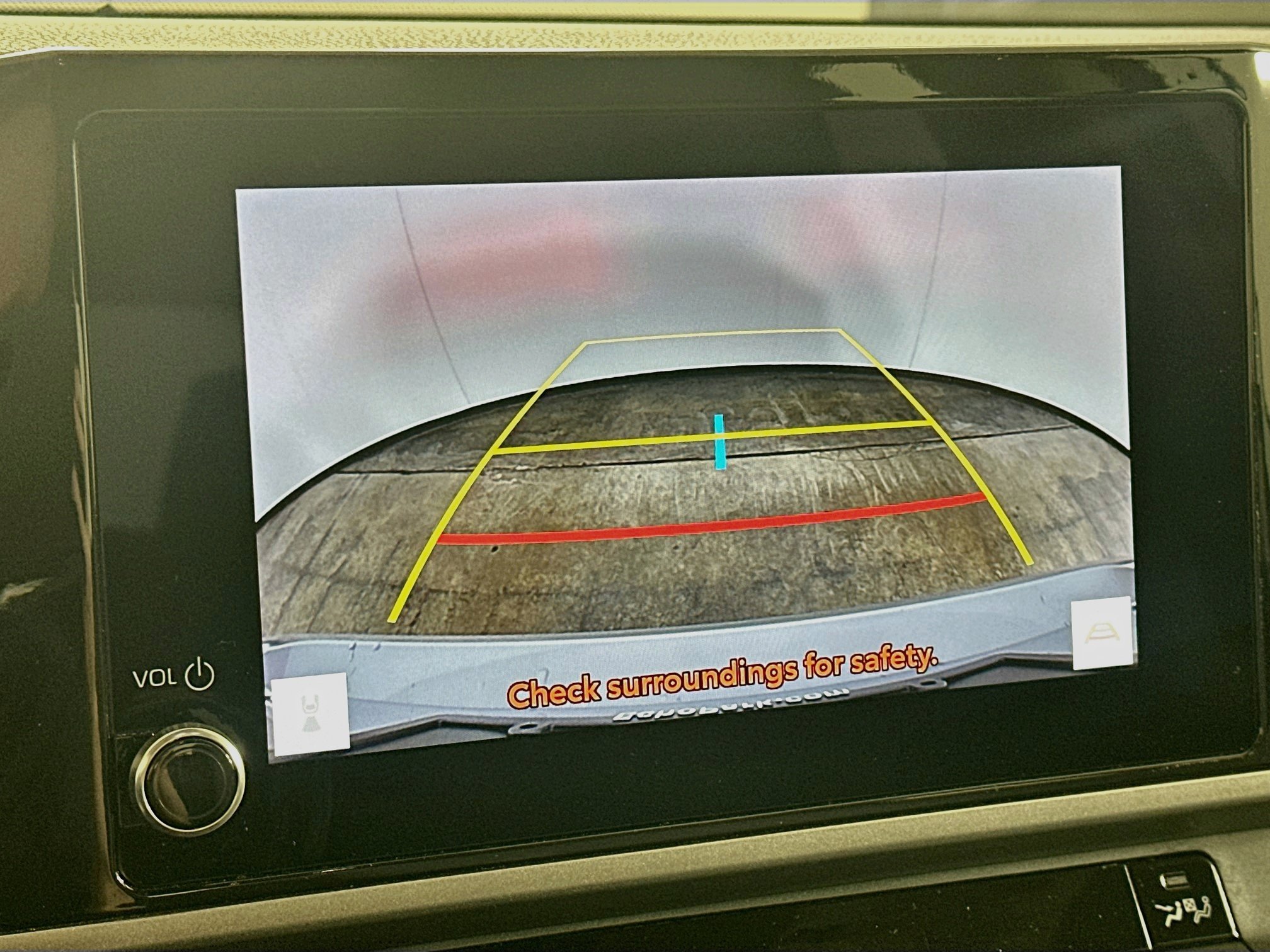 Used 2025 Toyota Camry LE FWD image 22