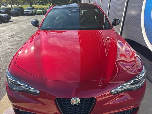 New 2025 Alfa Romeo Giulia AWD w/ Driving Assist Package image 6