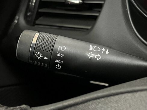 Used 2019 Chevrolet Impala Premier image 96