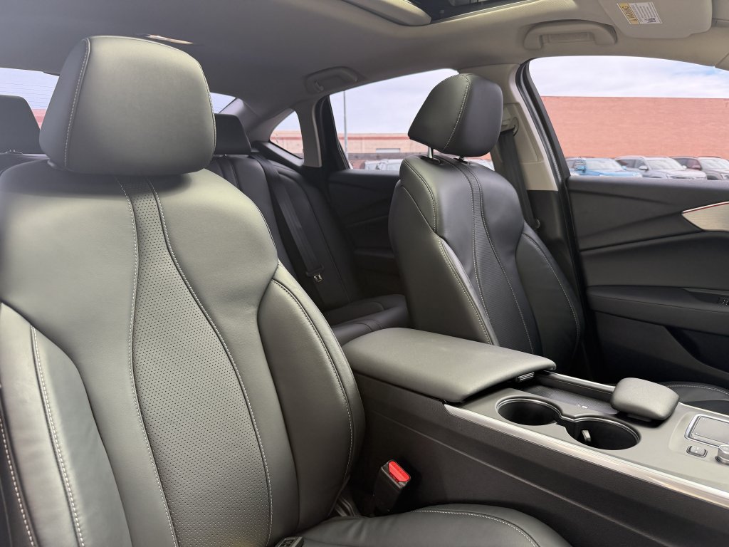 Used 2025 Acura TLX w/ Technology Package FWD image 43