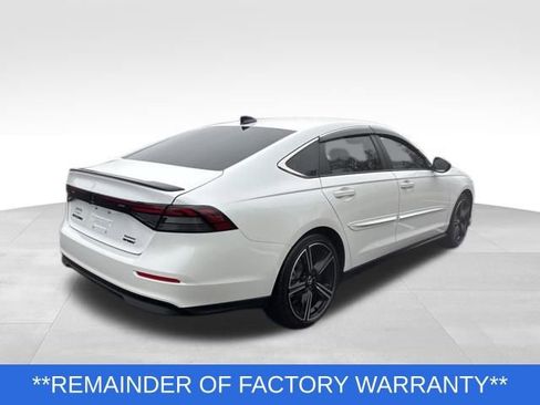 Used 2025 Honda Accord Sport image 4