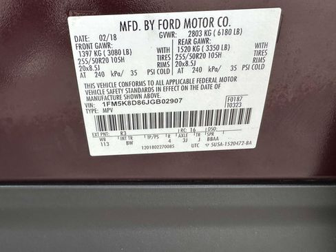 Used 2018 Ford Explorer XLT w/ Equipment Group 202A AWD/4WD image 35