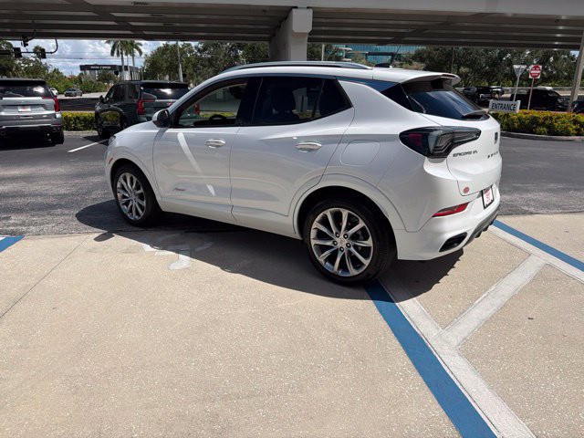 Used 2024 Buick Encore GX Avenir w/ Avenir Technology Package FWD image 5
