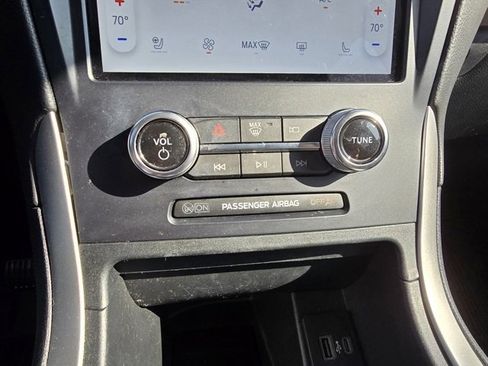 Used 2023 Ford Edge SEL w/ Convenience Package image 19