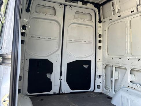 Used 2023 Mercedes-Benz Sprinter 2500 image 24