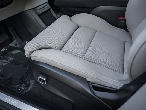 New 2025 Volvo EX90 Ultra w/ Protection Package Premier image 30