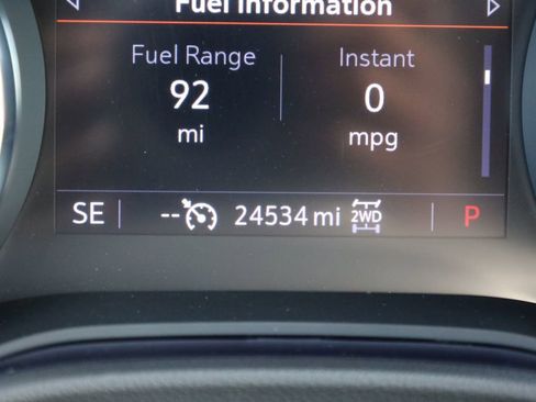 Used 2022 Buick Encore GX Select image 17