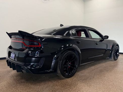 Used 2022 Dodge Charger SRT Hellcat RWD image 6