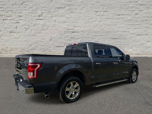 Used 2016 Ford F150 XLT w/ Equipment Group 302A Luxury image 5