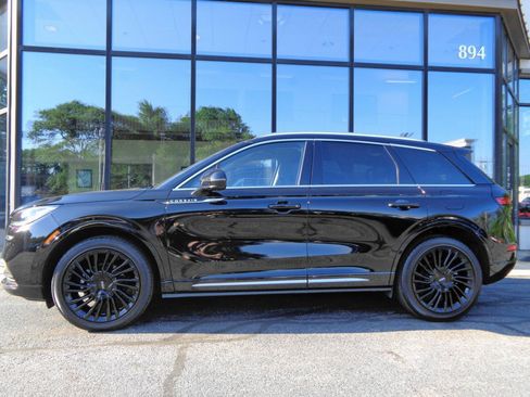 Used 2022 Lincoln Corsair Reserve w/ Equipment Group 201A AWD/4WD image 8