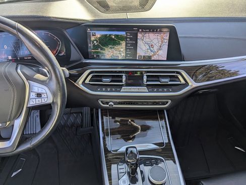 Used 2020 BMW X7 xDrive40i w/ Cold Weather Package image 17