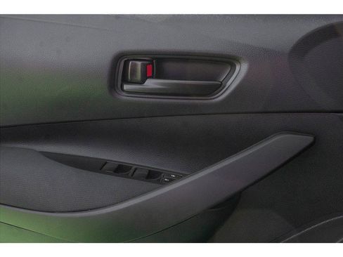 Used 2026 Toyota Corolla LE w/ LE Premium Package FWD image 18