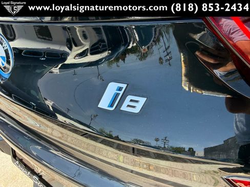 Used 2015 BMW i8 image 8