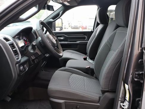 Used 2025 RAM 2500 Big Horn image 31