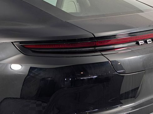 New 2026 Porsche Panamera image 16