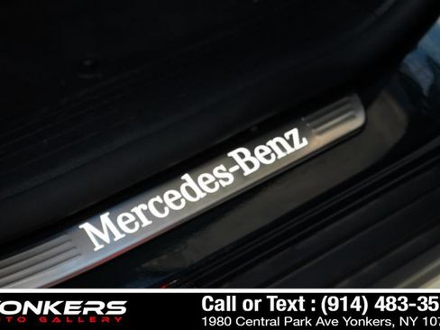 Used 2021 Mercedes-Benz GLE 350 4MATIC image 26