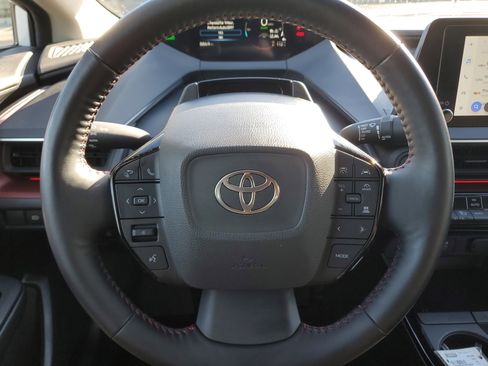 Used 2024 Toyota Prius Prime Premium image 20