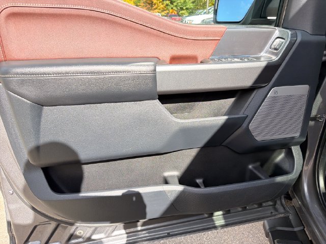 Used 2022 Ford F150 Lariat AWD/4WD image 11