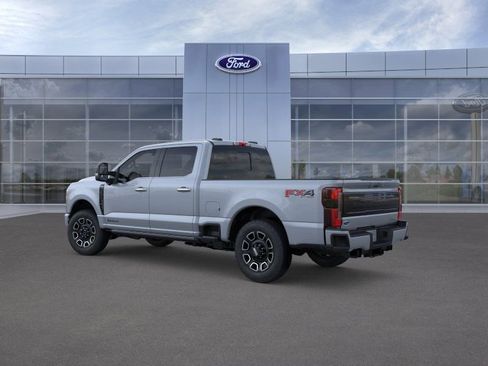 New 2026 Ford F250 Platinum w/ FX4 Off-Road Package AWD/4WD image 4