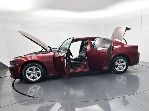 Used 2020 Dodge Charger SXT w/ Leather Interior Group RWD image 64
