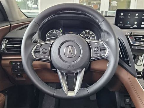 Certified 2025 Acura RDX SH-AWD w/ Technology Package image 24
