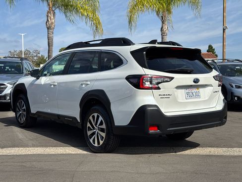 Certified 2023 Subaru Outback Premium image 8