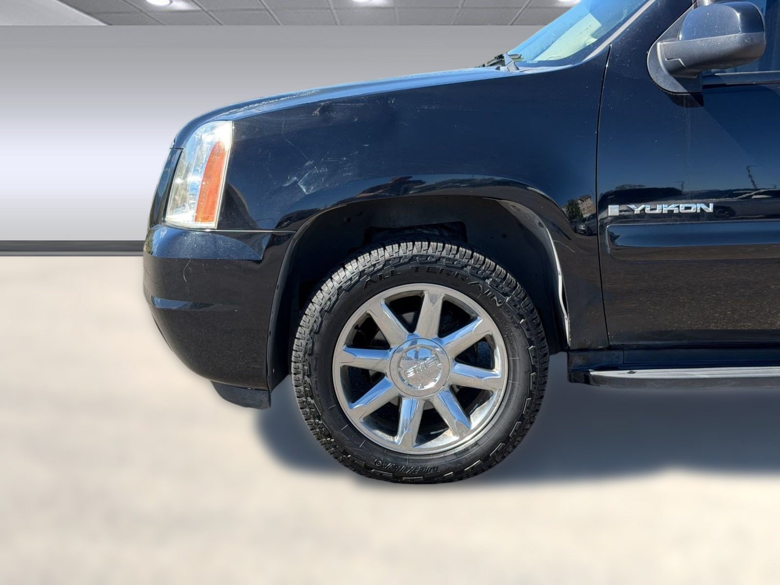 Used 2007 GMC Yukon SLT w/ SLT Preferred Equipment Group AWD/4WD image 13
