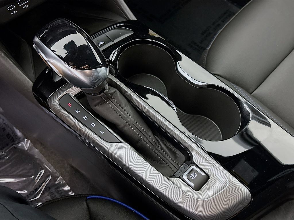 New 2026 Buick Envista Sport Touring w/ Convenience I Package FWD image 16