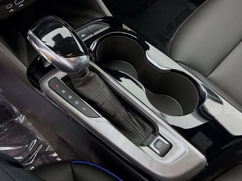 New 2026 Buick Envista Sport Touring w/ Convenience I Package FWD image 16