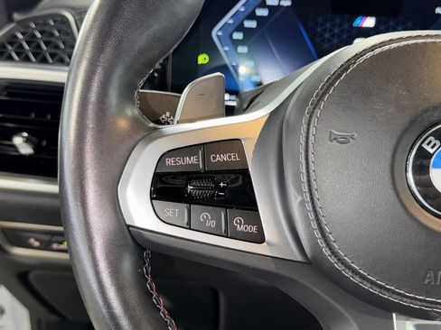 Certified 2024 BMW X7 M60i w/ Executive Package image 23