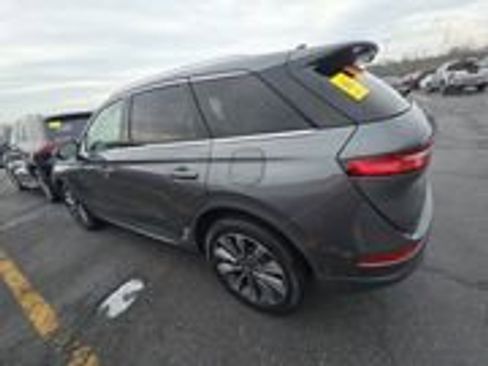 Used 2022 Lincoln Corsair Reserve w/ Equipment Group 201A image 13