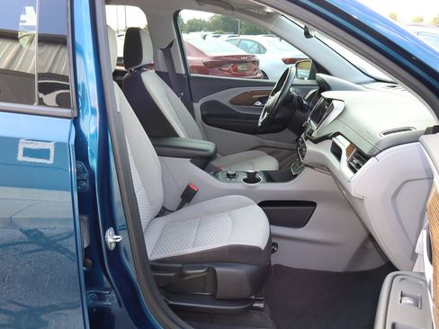 Used 2020 GMC Terrain SLE w/ Driver Convenience Package image 26