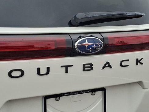 Certified 2026 Subaru Outback Premium AWD/4WD image 32