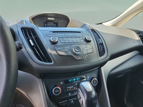 Used 2018 Ford C-MAX SE FWD image 12