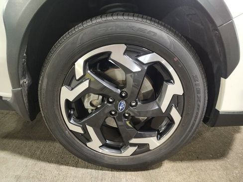 Used 2023 Subaru Crosstrek 2.5i Limited w/ Popular Package #3 image 6