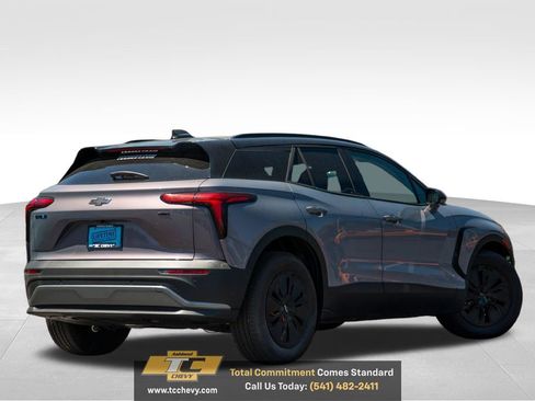 New 2026 Chevrolet Blazer EV LT w/ Midnight/Sport Edition AWD/4WD image 8