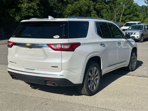 Used 2018 Chevrolet Traverse Premier AWD/4WD image 5