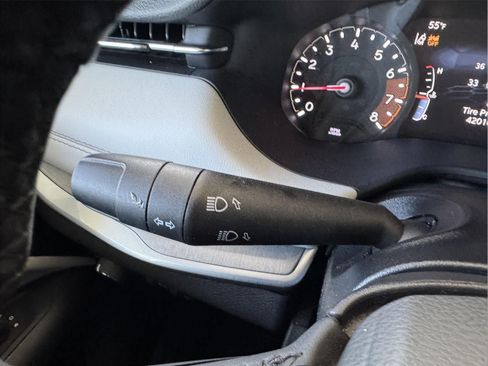 Used 2025 Jeep Compass Limited AWD/4WD image 28