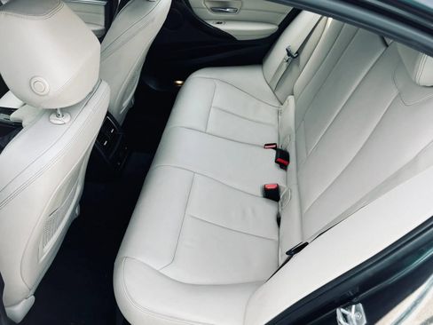 Used 2016 BMW 328i xDrive Sedan AWD/4WD image 17