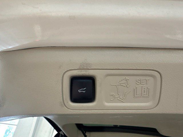 Used 2019 Lincoln Navigator Reserve w/ Cargo Package AWD/4WD image 15