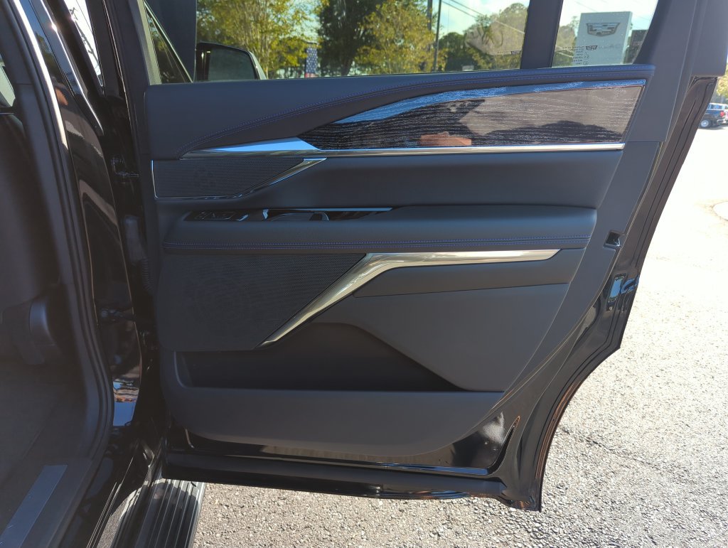 New 2026 Cadillac Escalade IQ Luxury 1 AWD/4WD image 34