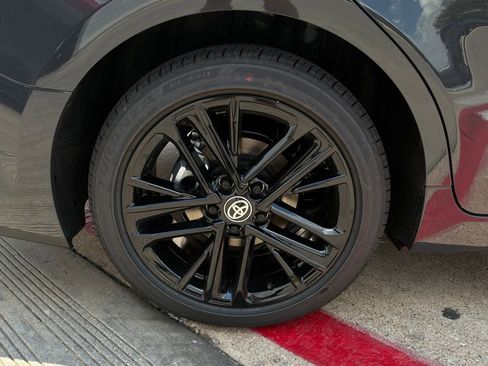 New 2026 Toyota Camry SE FWD image 8