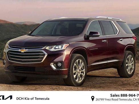 Used 2020 Chevrolet Traverse RS FWD image 1