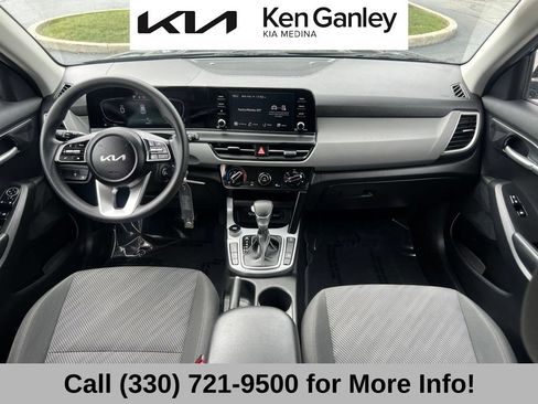 Certified 2024 Kia Seltos LX AWD/4WD image 43