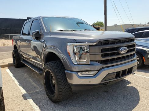 Used 2023 Ford F150 Lariat w/ Equipment Group 502A High AWD/4WD image 4