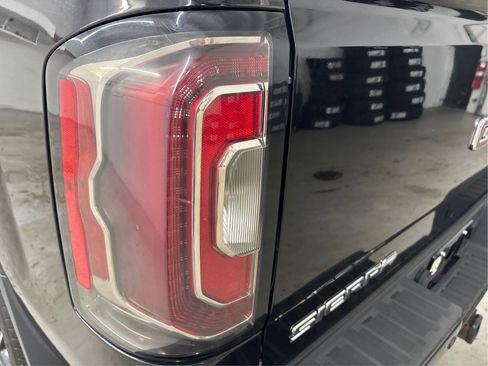 Used 2016 GMC Sierra 1500 SLE w/ All-Terrain Package AWD/4WD image 32
