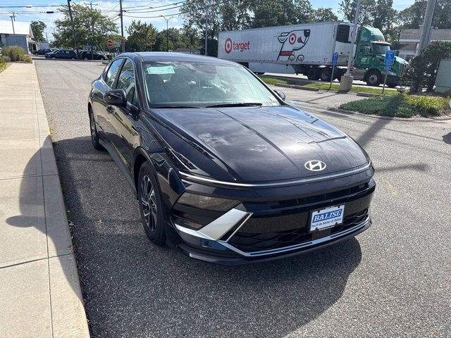 New 2026 Hyundai Sonata Blue FWD image 9