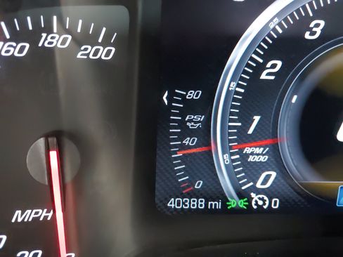 Used 2015 Chevrolet Corvette Stingray Convertible w/ 3LT Preferred Equipment Group RWD image 19