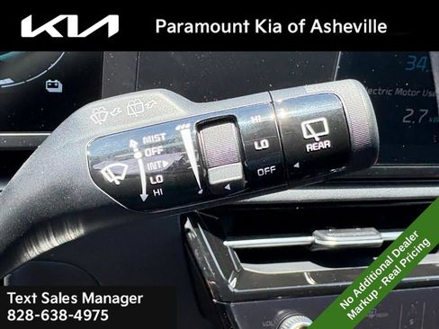 New 2026 Kia Niro LX FWD image 24