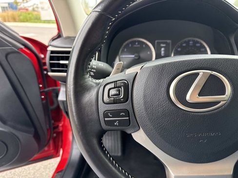 Used 2019 Lexus IS 300 300 image 30